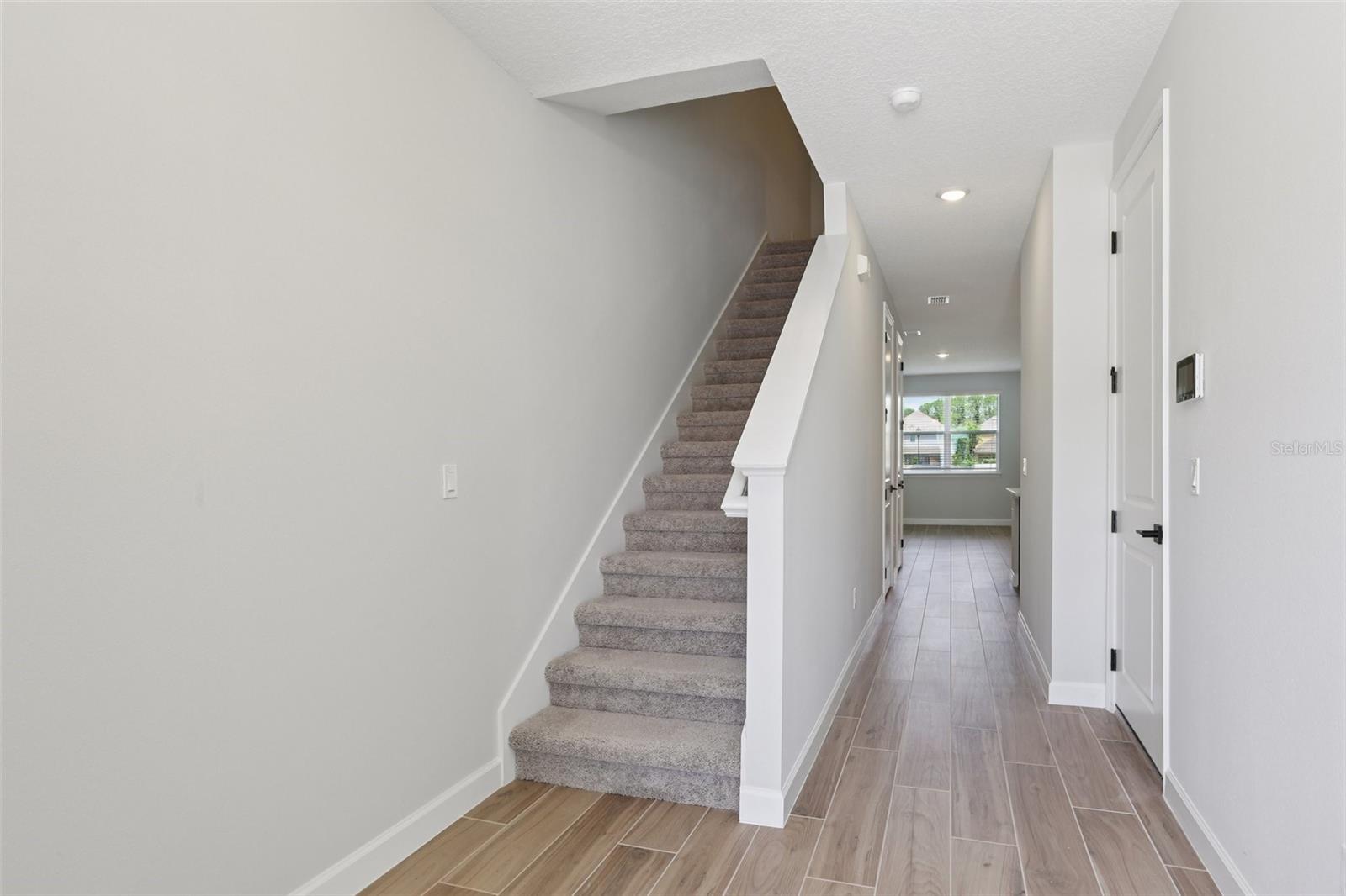 Image 8 of 40 For 7679 Deer Valley Circle