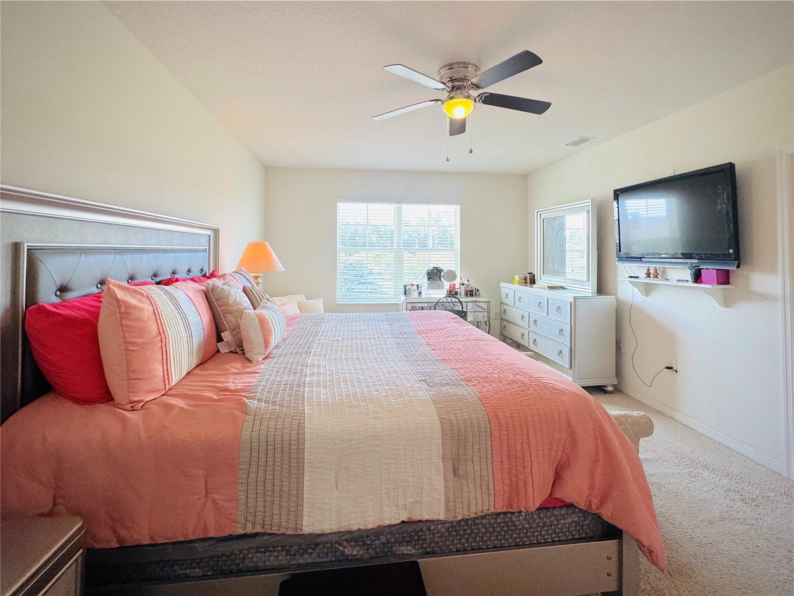 Image 14 of 31 For 9521 Sunstone Boulevard