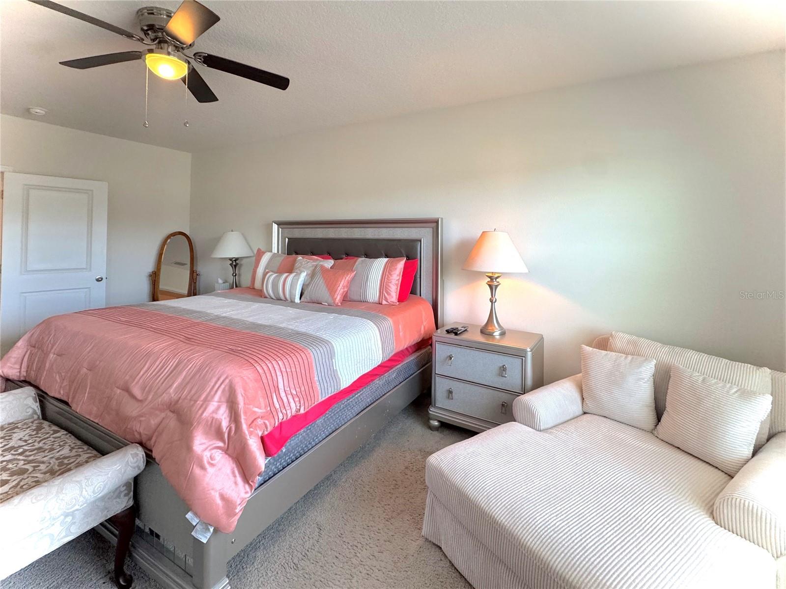 Image 15 of 31 For 9521 Sunstone Boulevard