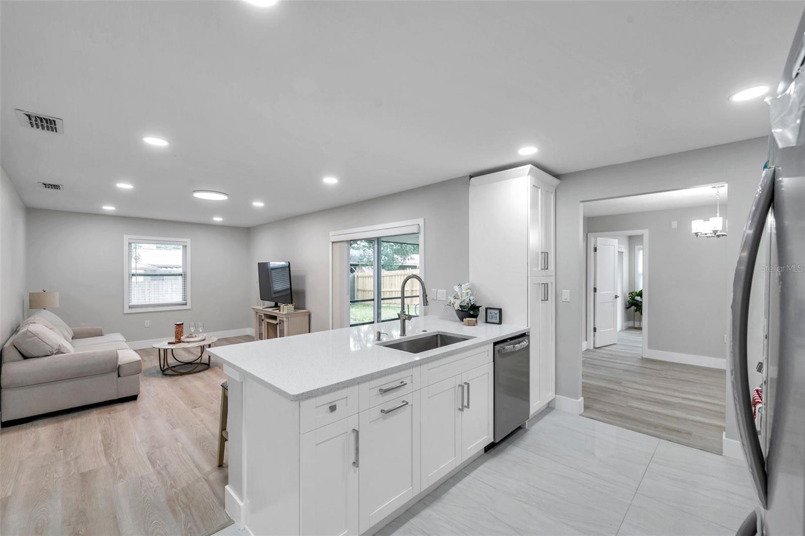 Image 14 of 50 For 2585 Ridge Lane