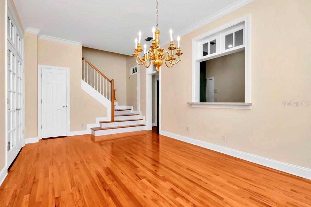 Image 9 of 25 For 2408 Jetton Avenue
