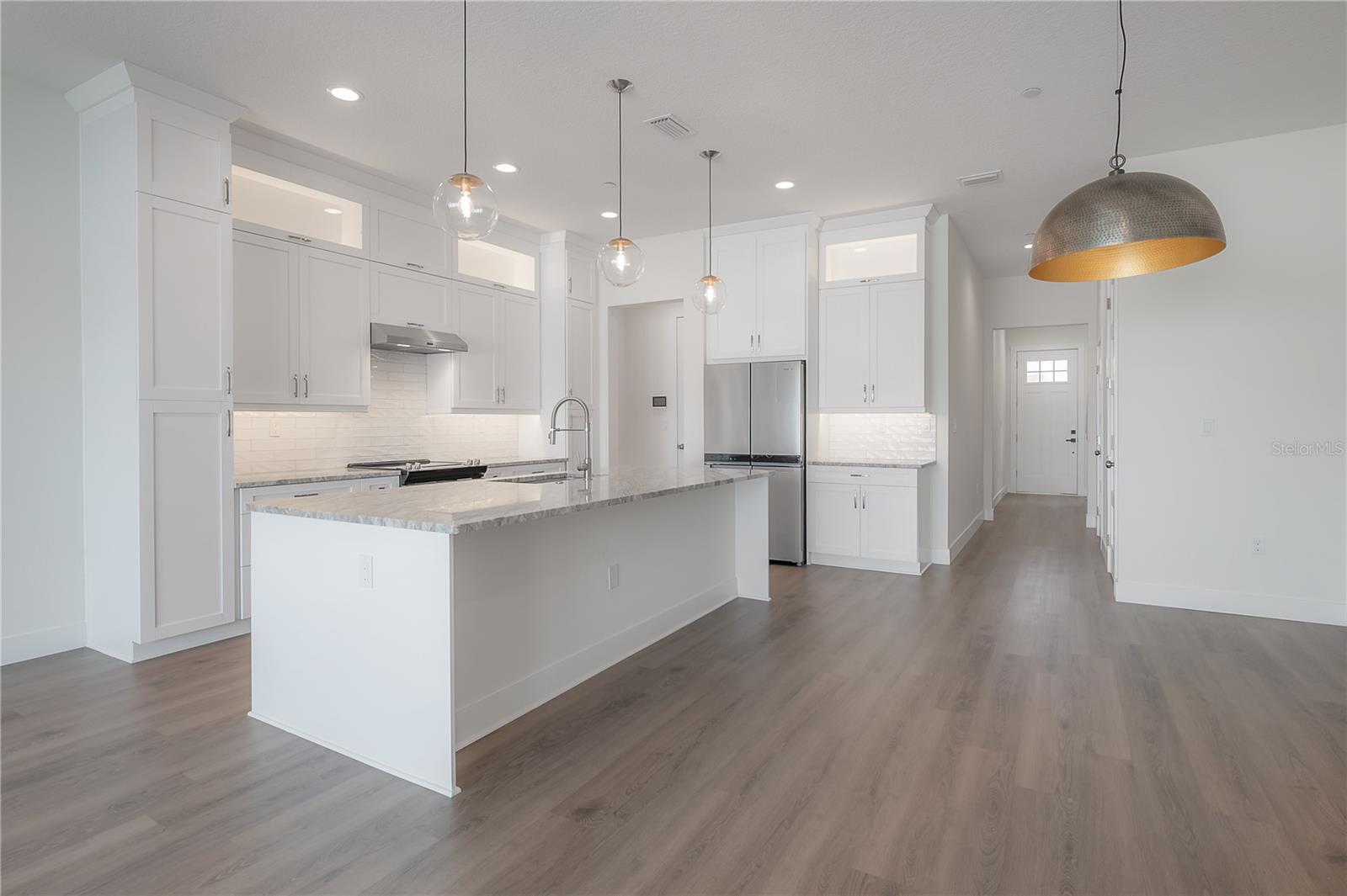Image 11 of 70 For 5530 9th Street 4