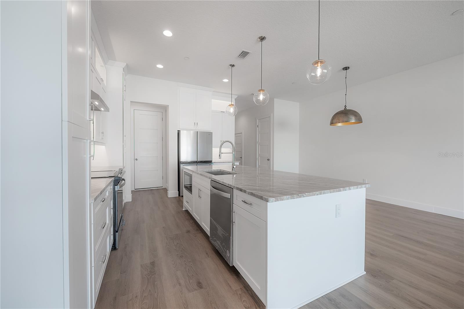 Image 14 of 70 For 5530 9th Street 4