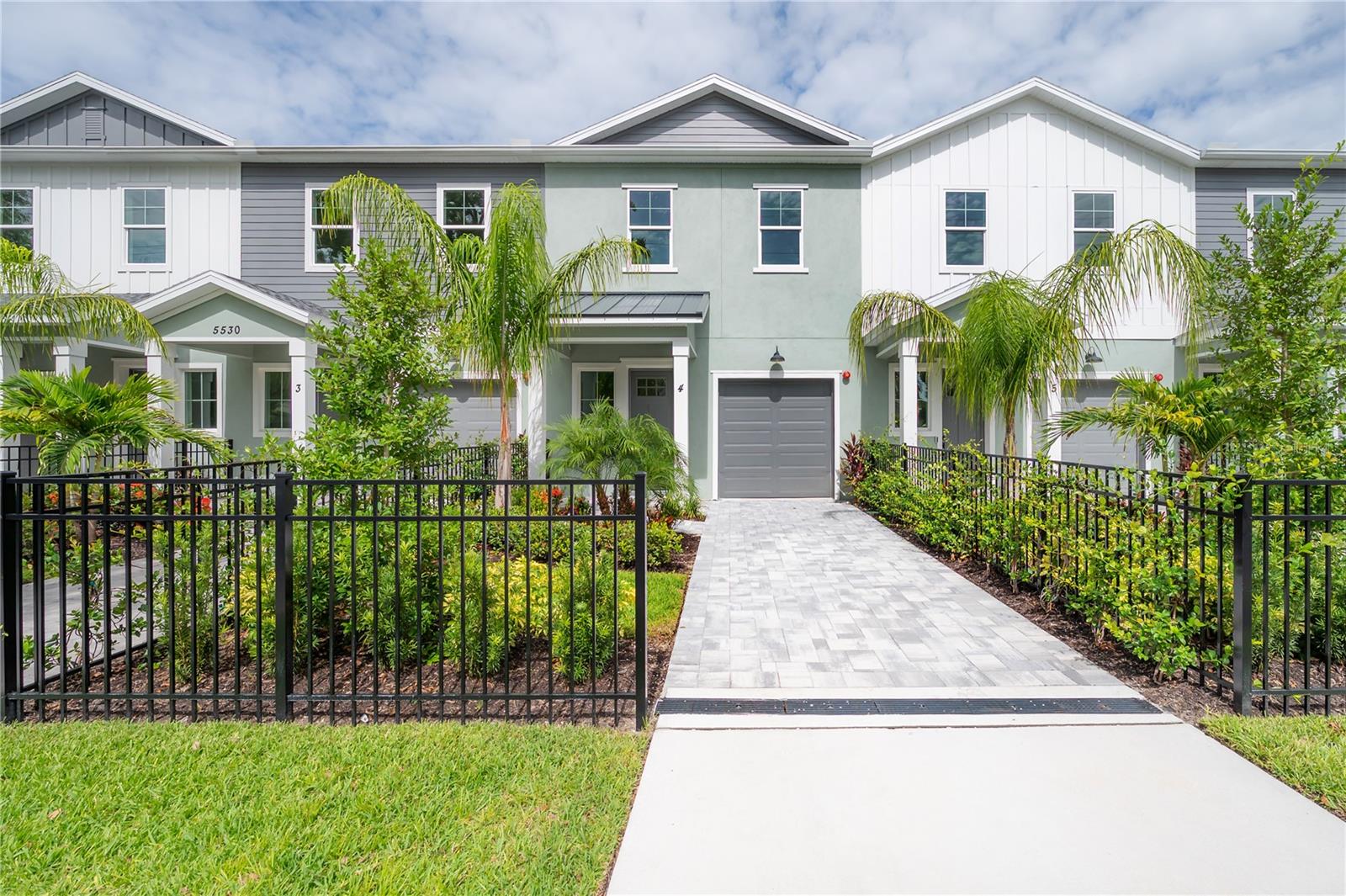 Image 2 of 70 For 5530 9th Street 4
