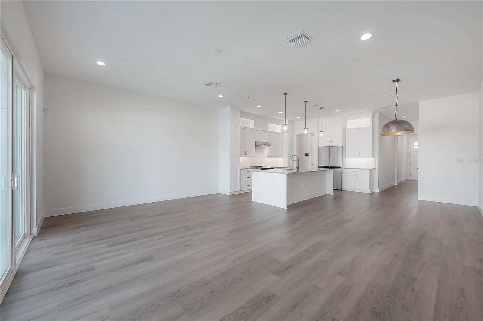 Image 22 of 70 For 5530 9th Street 4