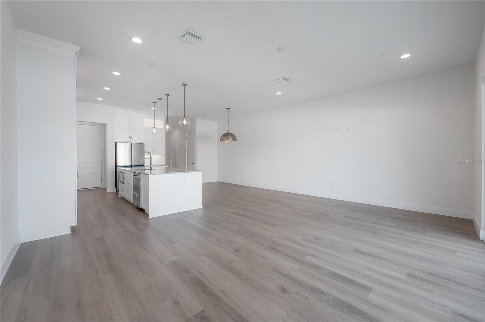 Image 26 of 70 For 5530 9th Street 4