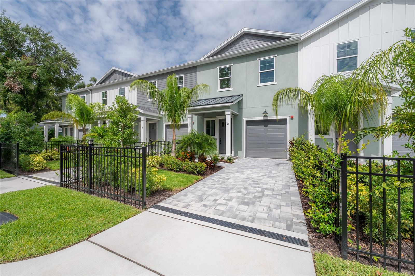 Image 4 of 70 For 5530 9th Street 4