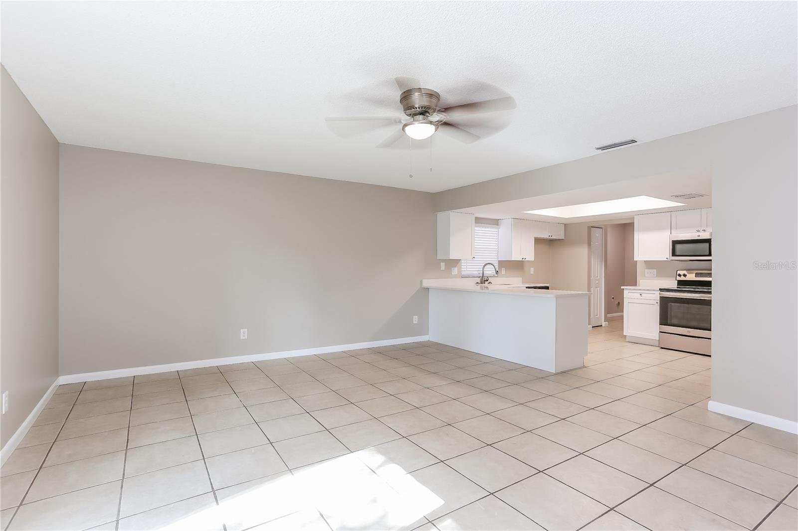 Image 4 of 16 For 503 Wynnwood Drive