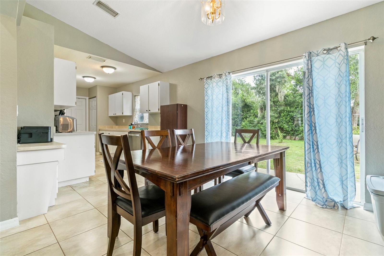 Image 10 of 26 For 27286 Warner Avenue