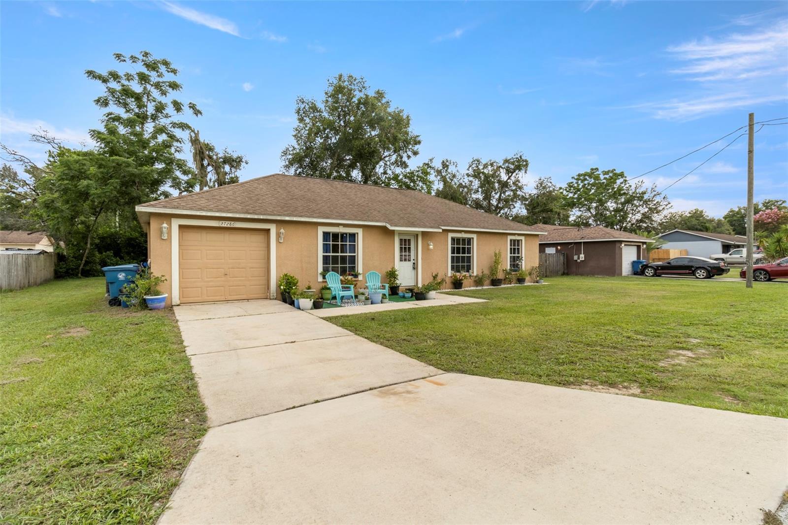 Image 21 of 26 For 27286 Warner Avenue
