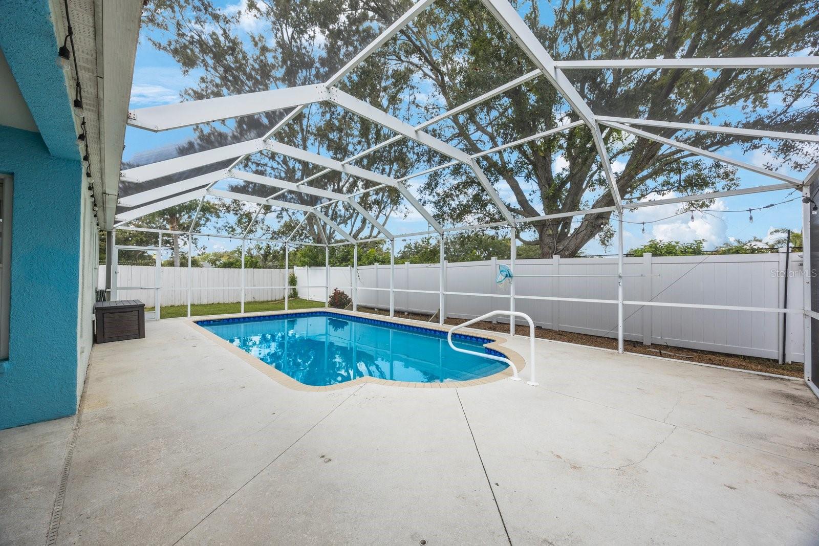 Image 15 of 47 For 4655 Runabout Way