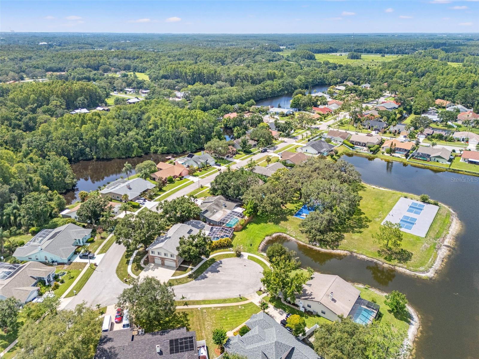 Image 47 of 50 For 573 Whispering Lakes Boulevard