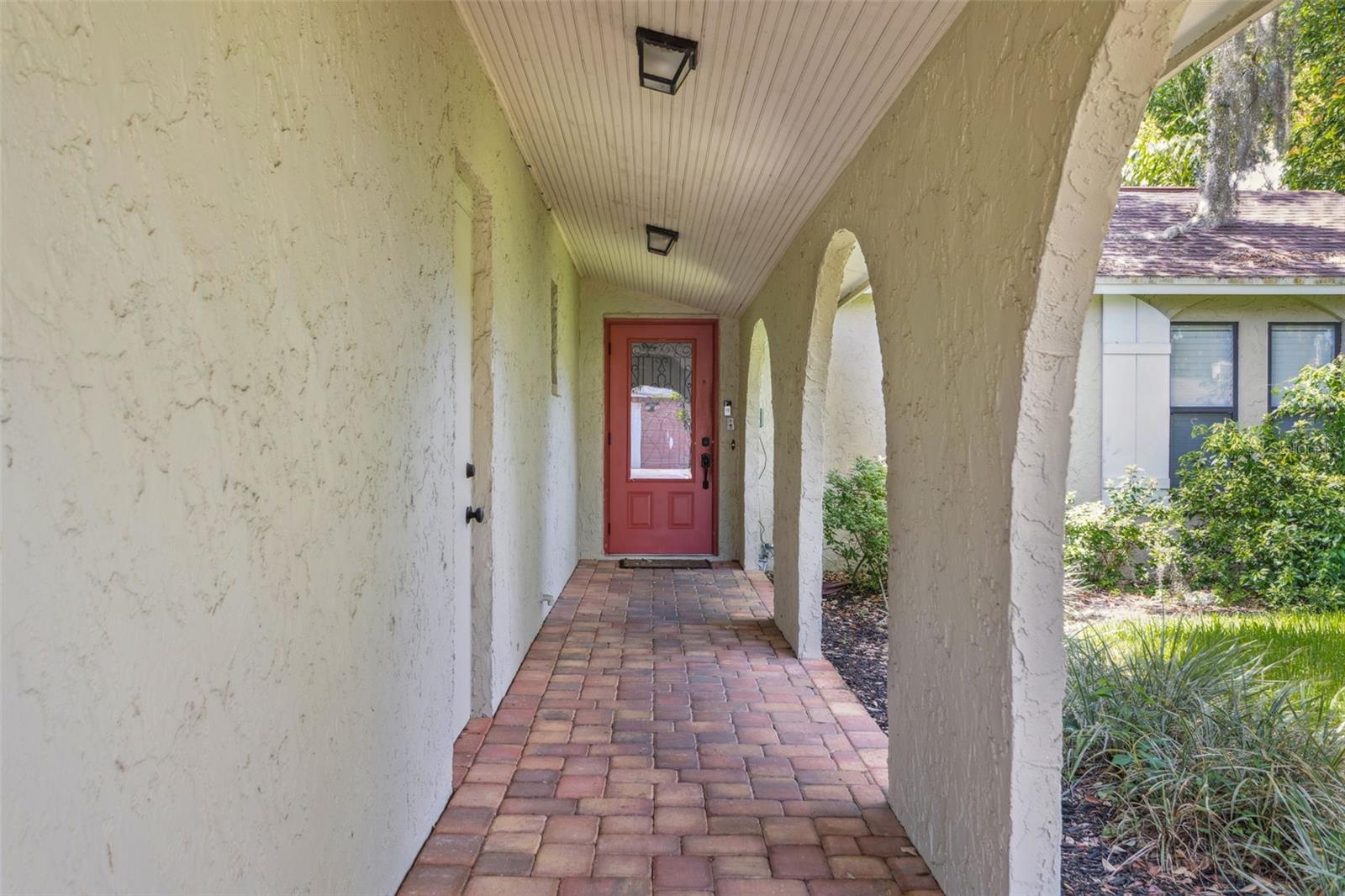 Image 3 of 39 For 11320 Carrollwood Estates Drive