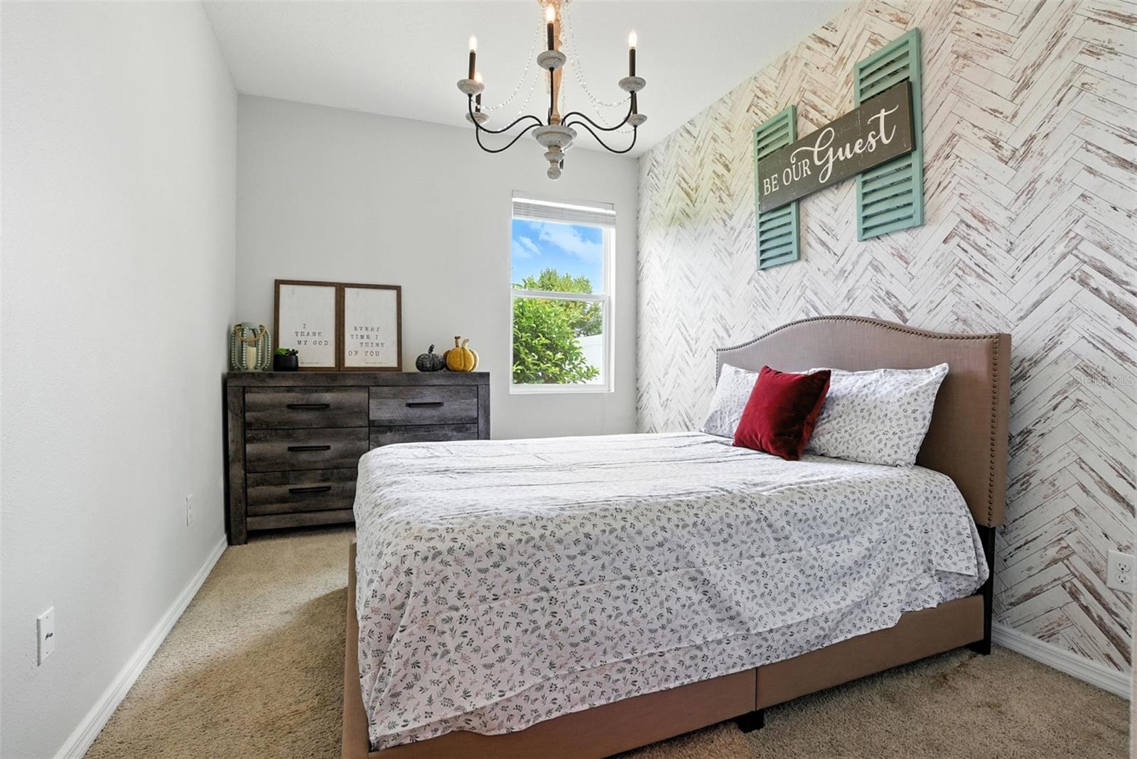 Image 12 of 43 For 10603 Avian Forrest Drive