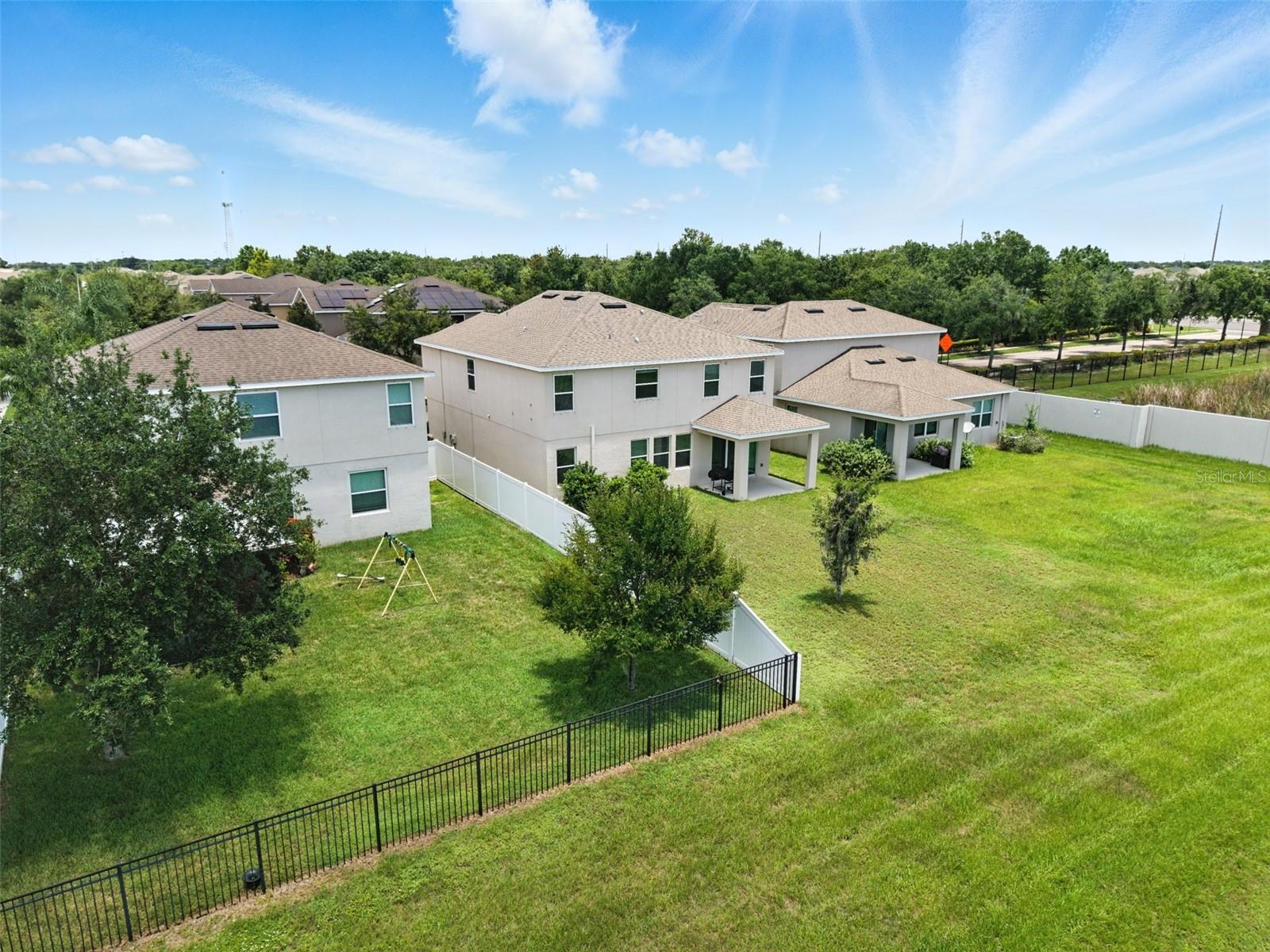 Image 37 of 43 For 10603 Avian Forrest Drive
