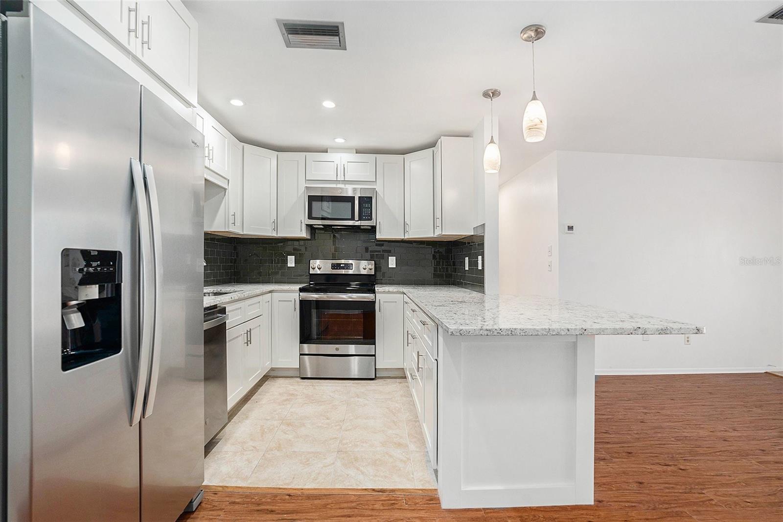 Image 12 of 41 For 1606 Berwick Court B
