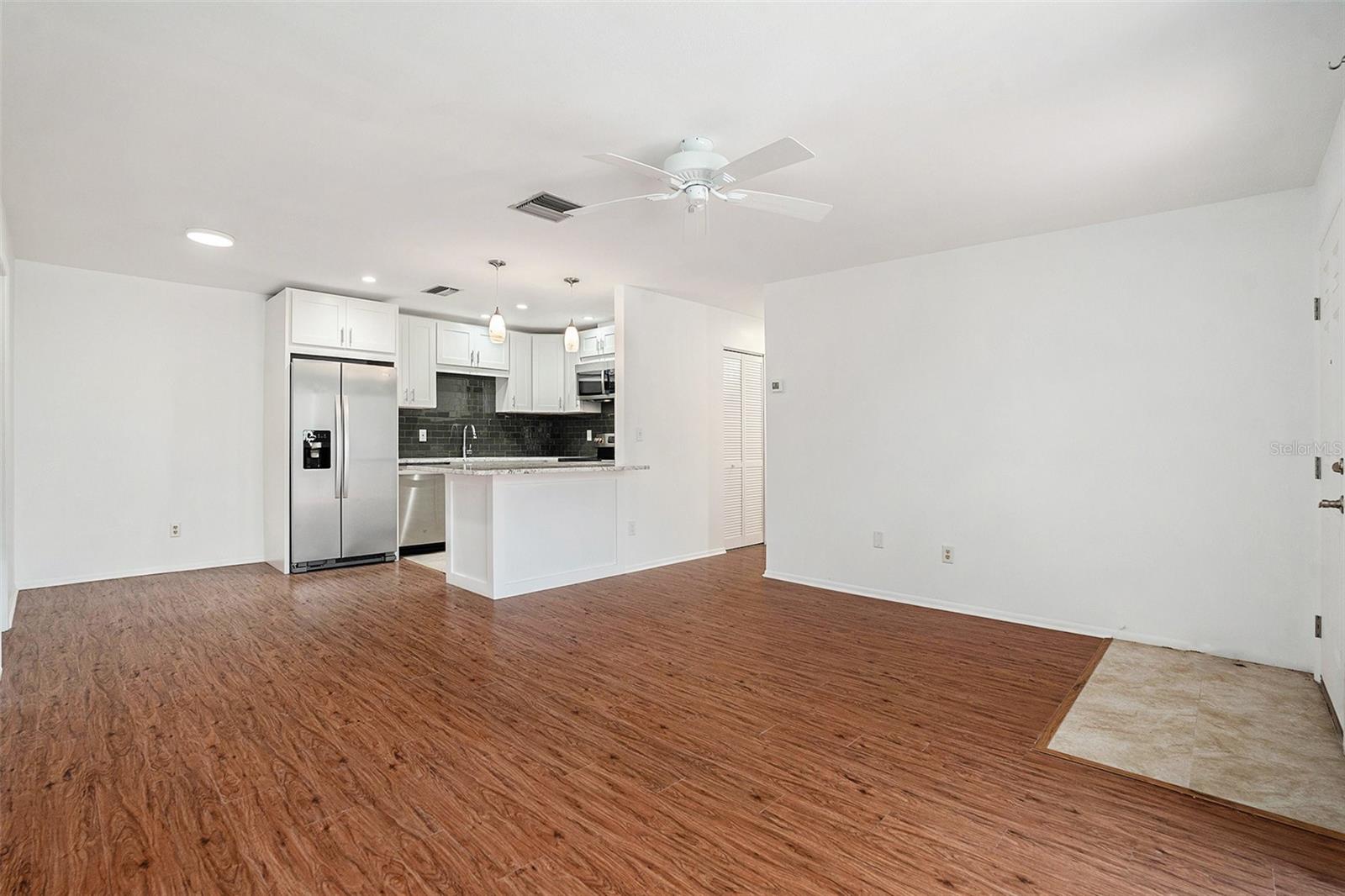 Image 7 of 41 For 1606 Berwick Court B