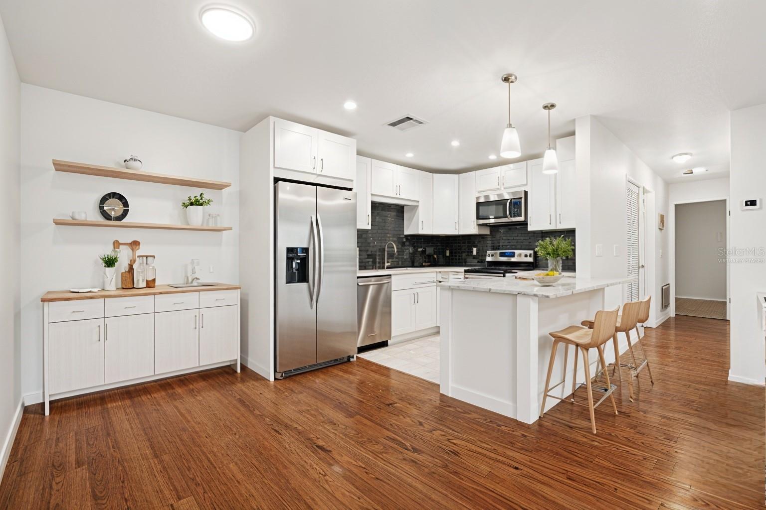 Image 8 of 41 For 1606 Berwick Court B