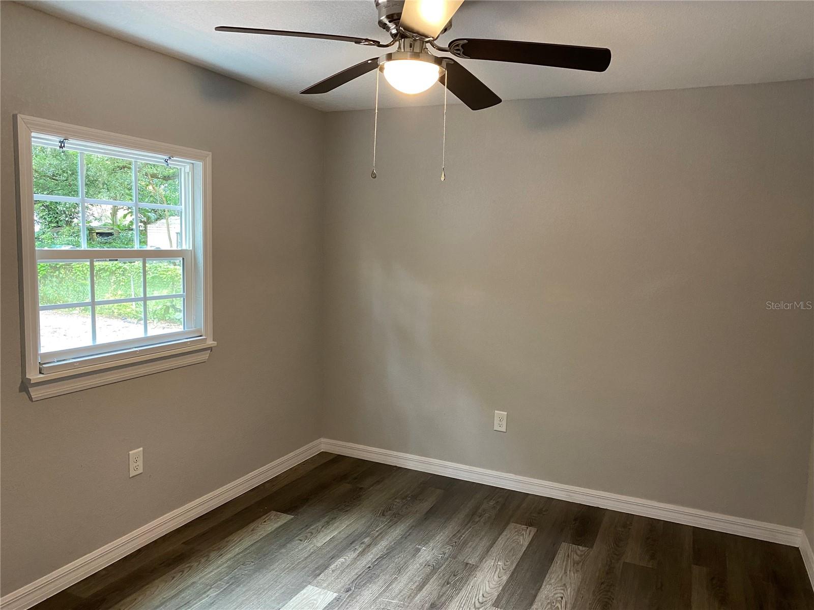Image 19 of 43 For 4609 5th Street