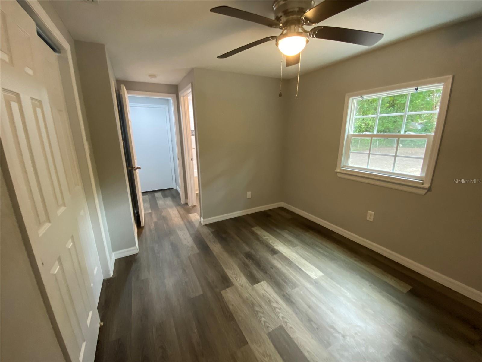 Image 21 of 43 For 4609 5th Street
