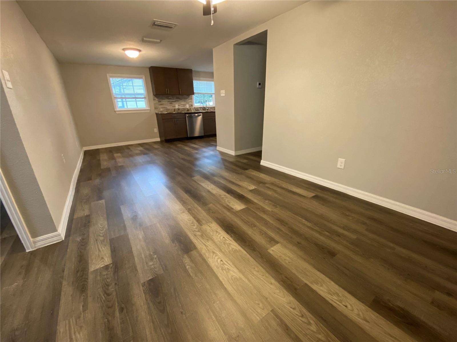 Image 5 of 43 For 4609 5th Street