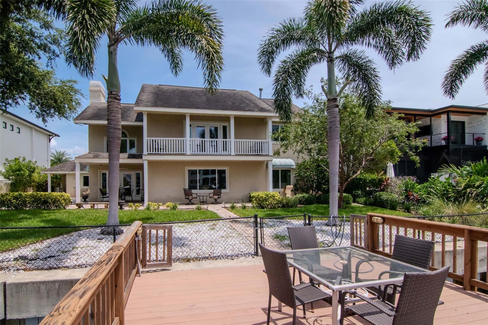 Listing photo id 45 for 5106 Poe Avenue