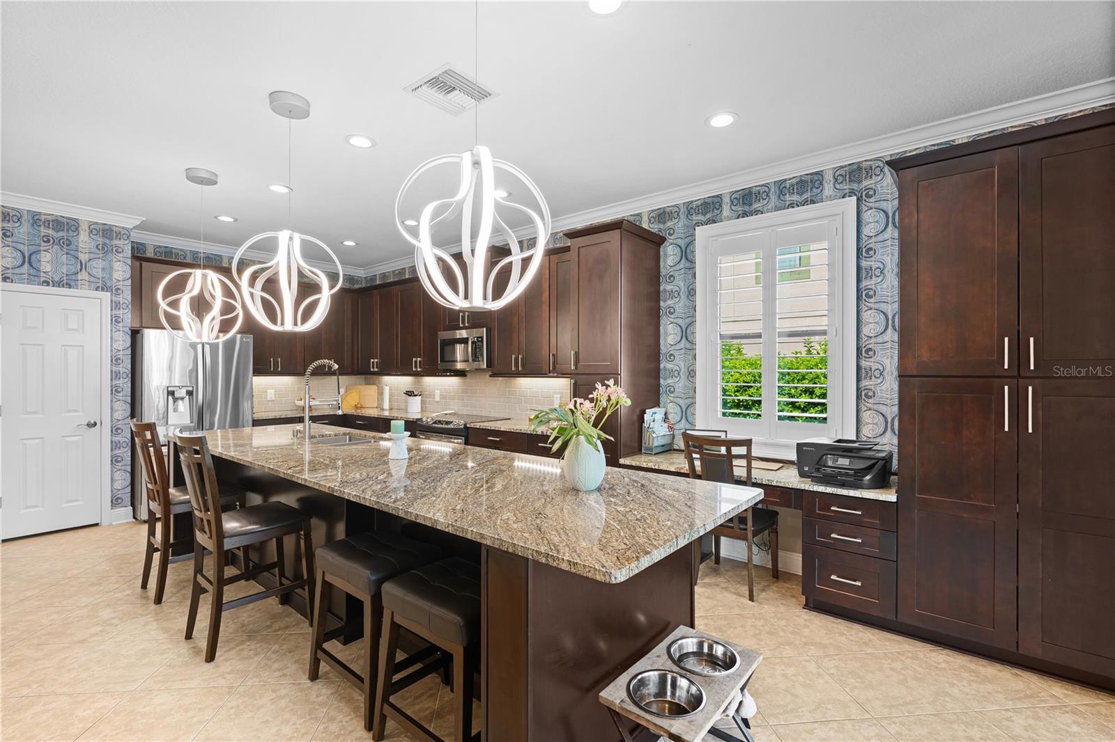 Image 16 of 55 For 11806 Gilmerton Drive