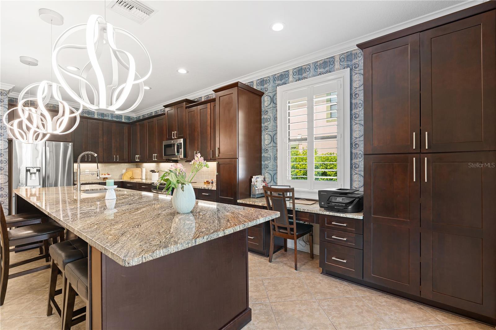 Image 17 of 55 For 11806 Gilmerton Drive