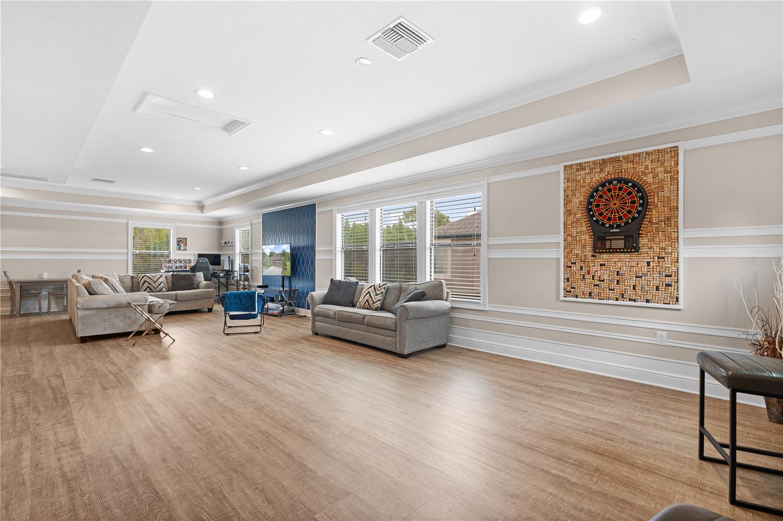 Image 41 of 55 For 11806 Gilmerton Drive