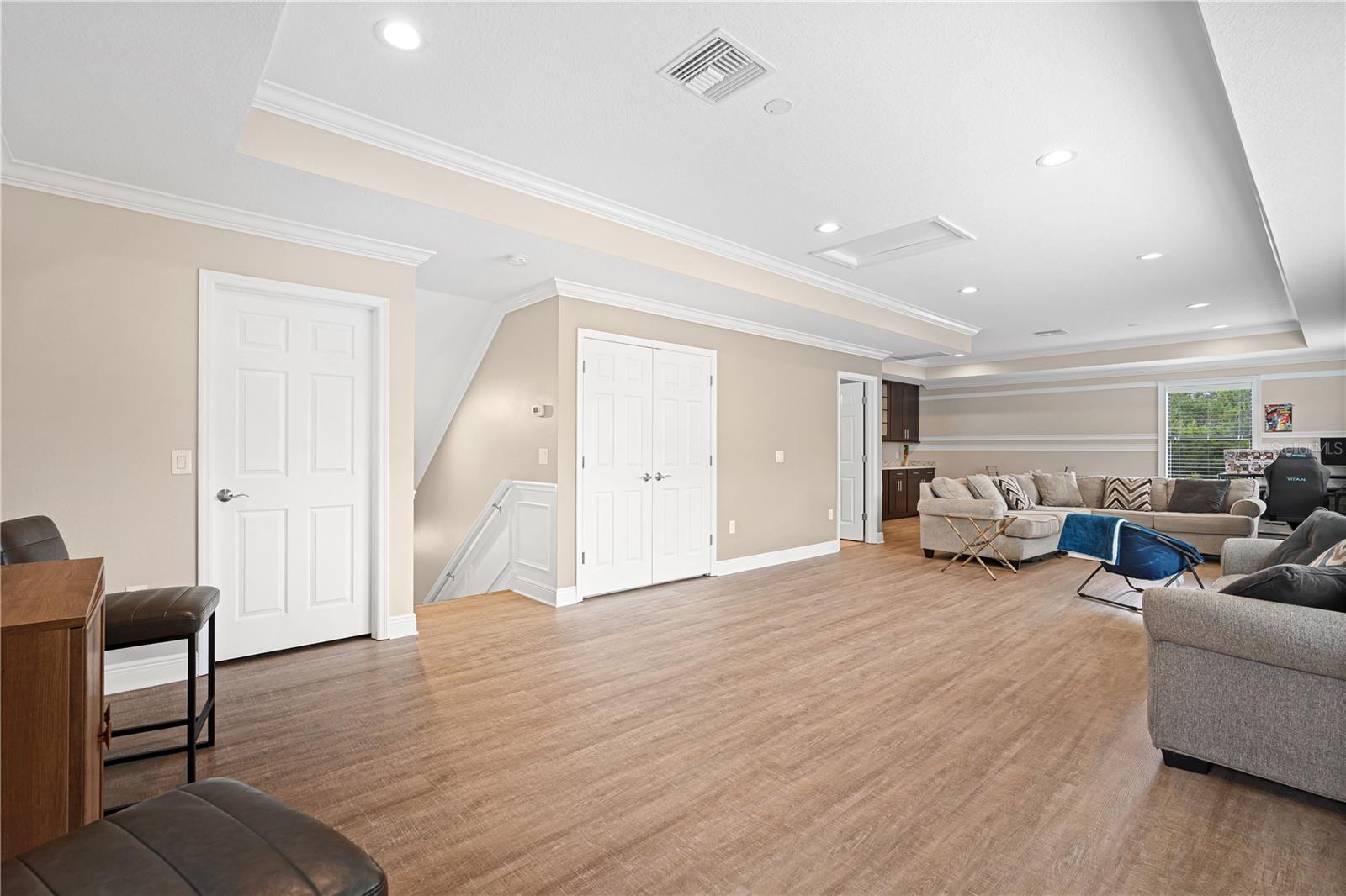 Image 42 of 55 For 11806 Gilmerton Drive
