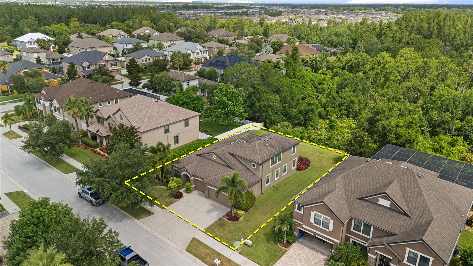 Image 9 of 55 For 11806 Gilmerton Drive