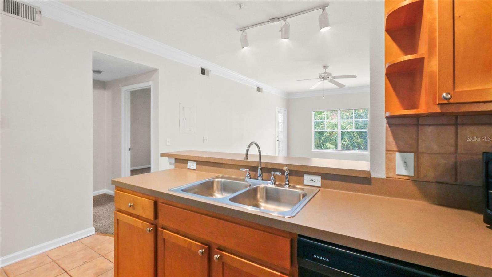 Image 7 of 25 For 4207 Dale Mabry Highway 6306