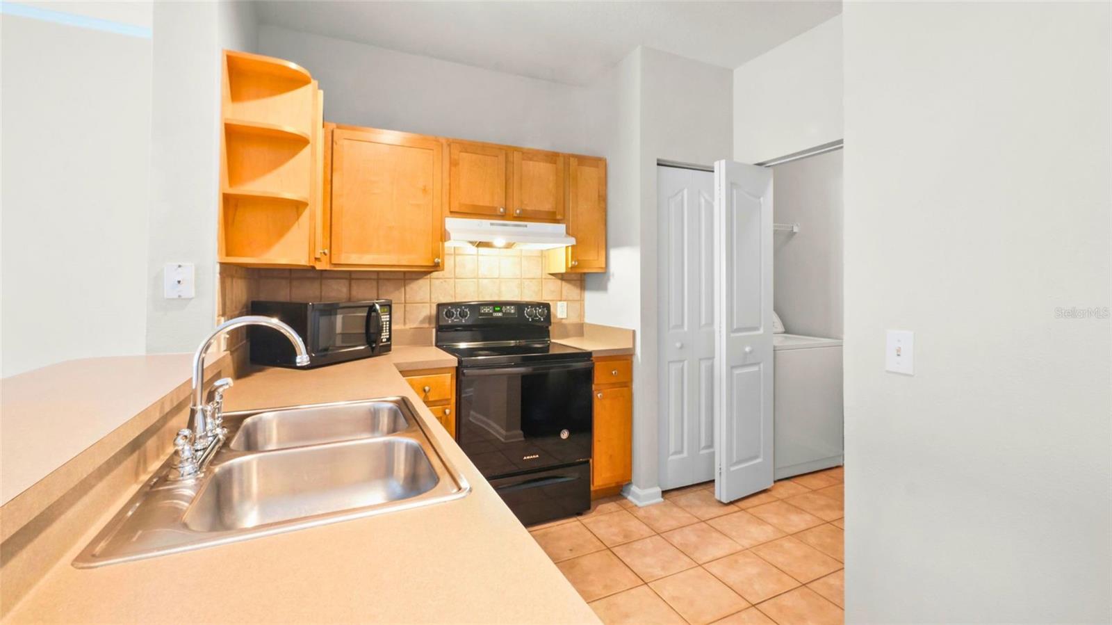 Image 8 of 25 For 4207 Dale Mabry Highway 6306