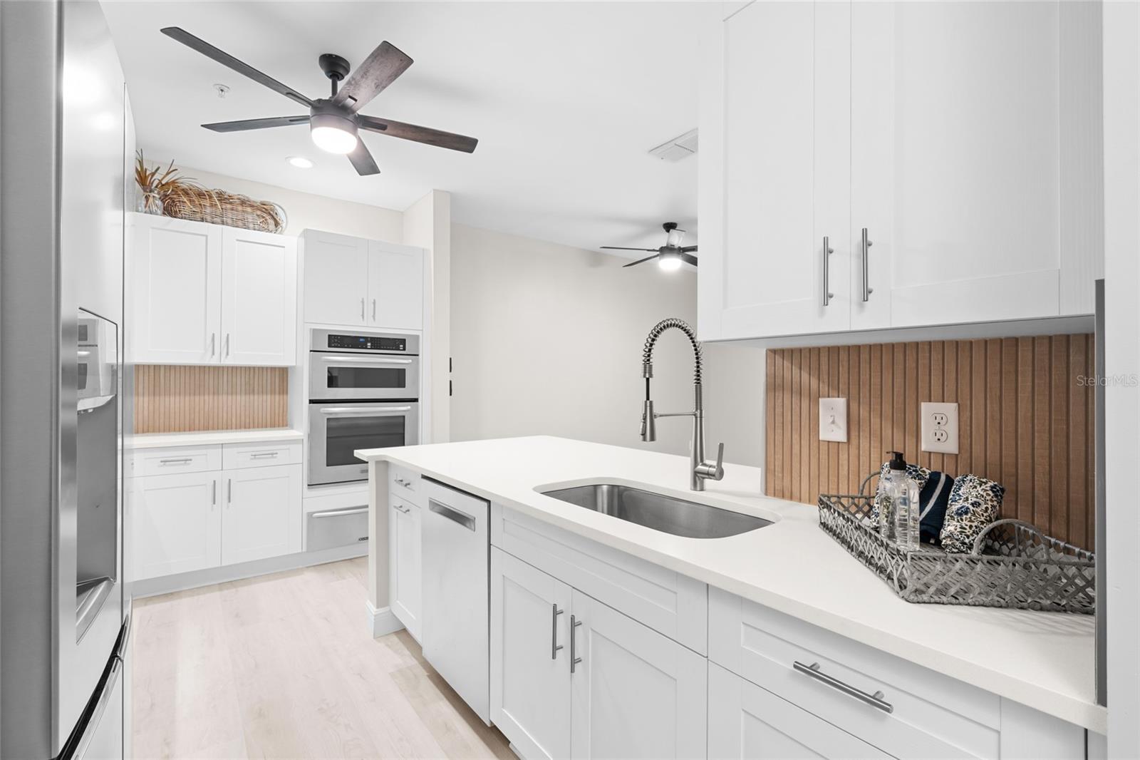 Image 13 of 31 For 4221 Spruce Street 1108