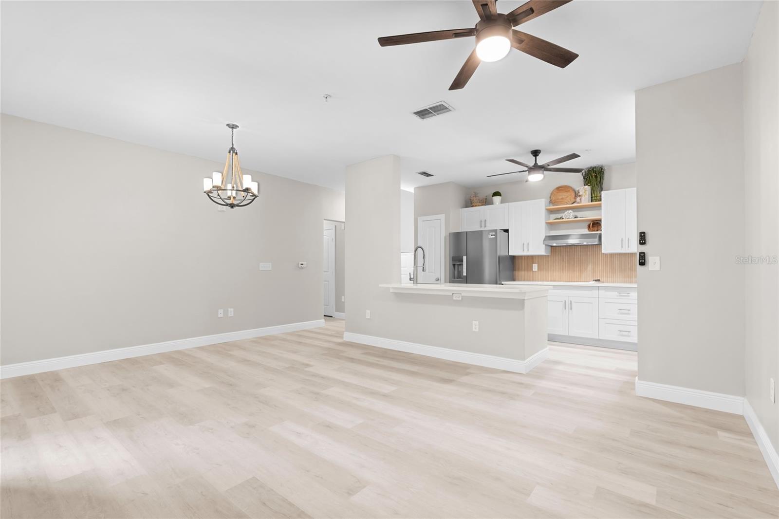 Image 14 of 31 For 4221 Spruce Street 1108