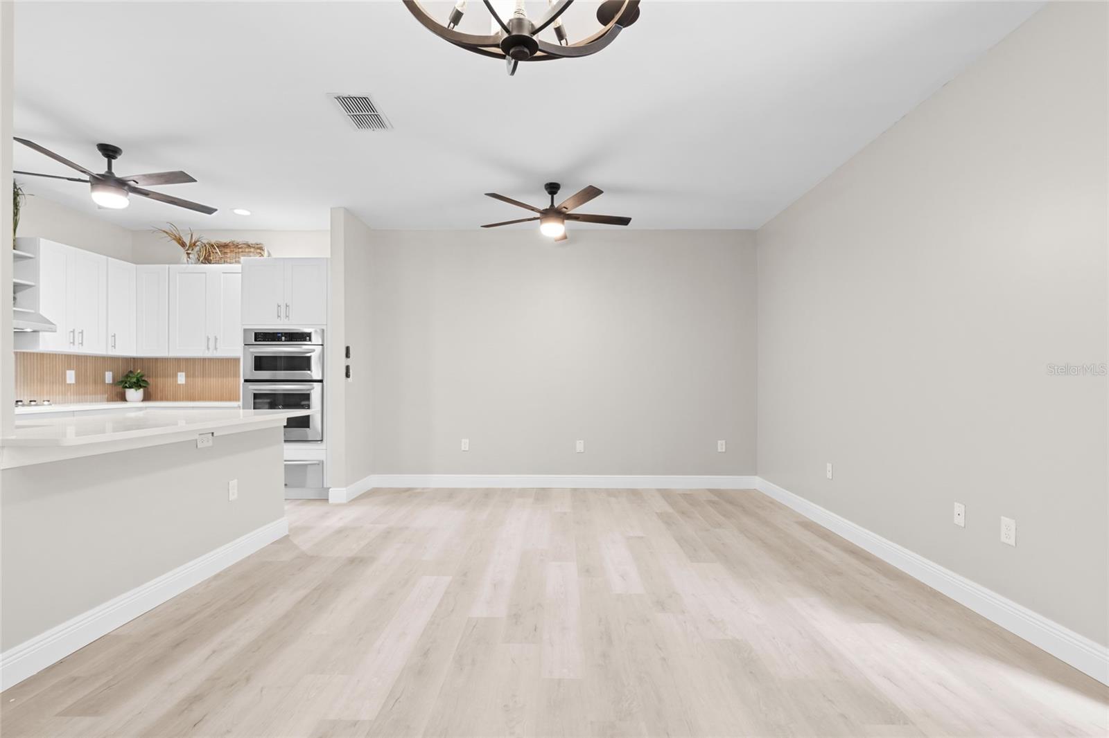 Image 15 of 31 For 4221 Spruce Street 1108