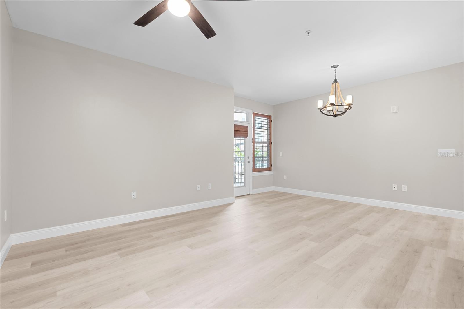 Image 17 of 31 For 4221 Spruce Street 1108