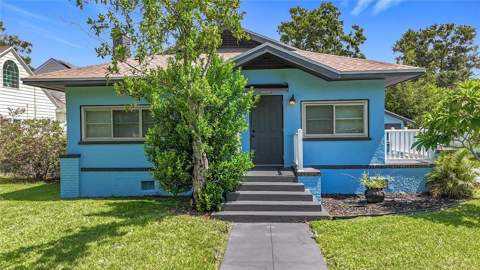 Details for 1136 Drew Street, CLEARWATER, FL 33755