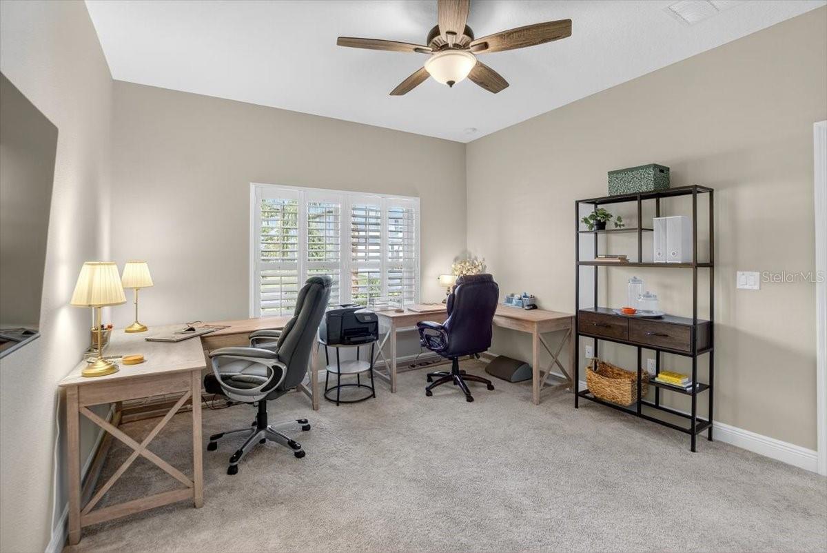 Image 8 of 58 For 13136 Peachleaf Avenue