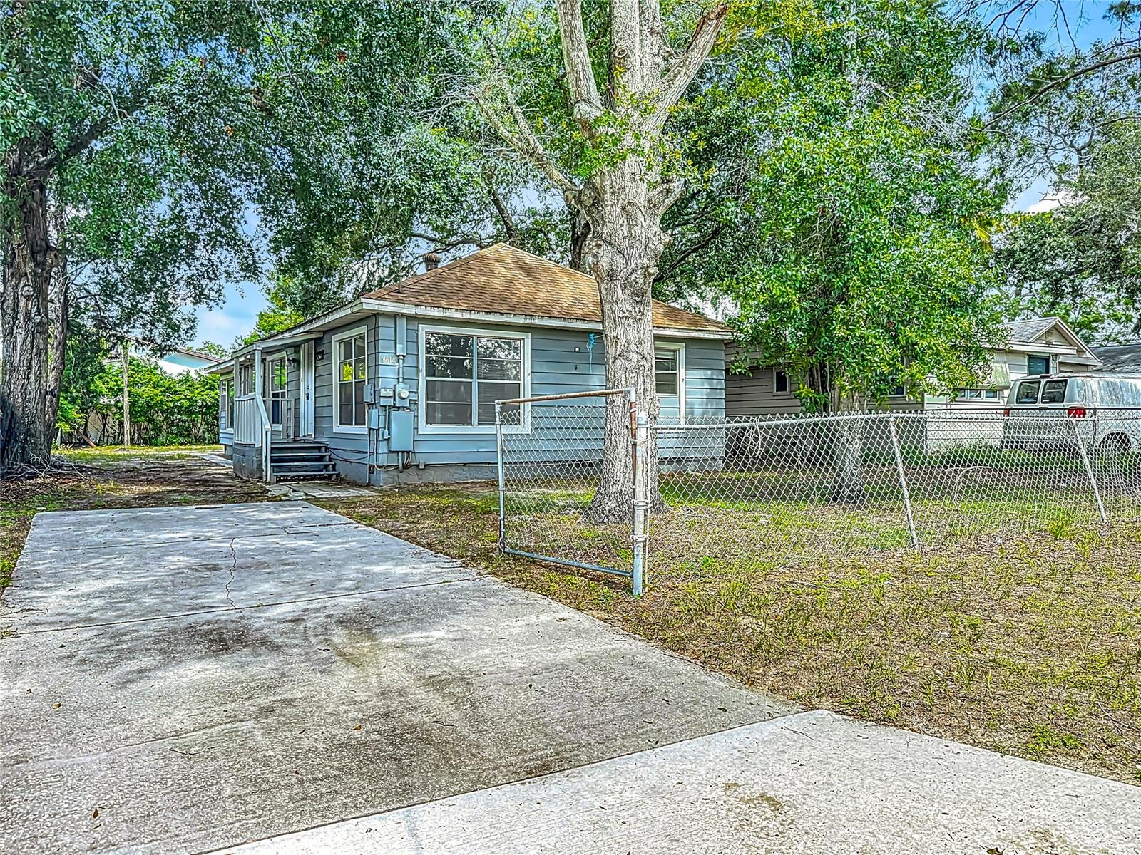 Details for 8614 Orangeview Avenue, TAMPA, FL 33617
