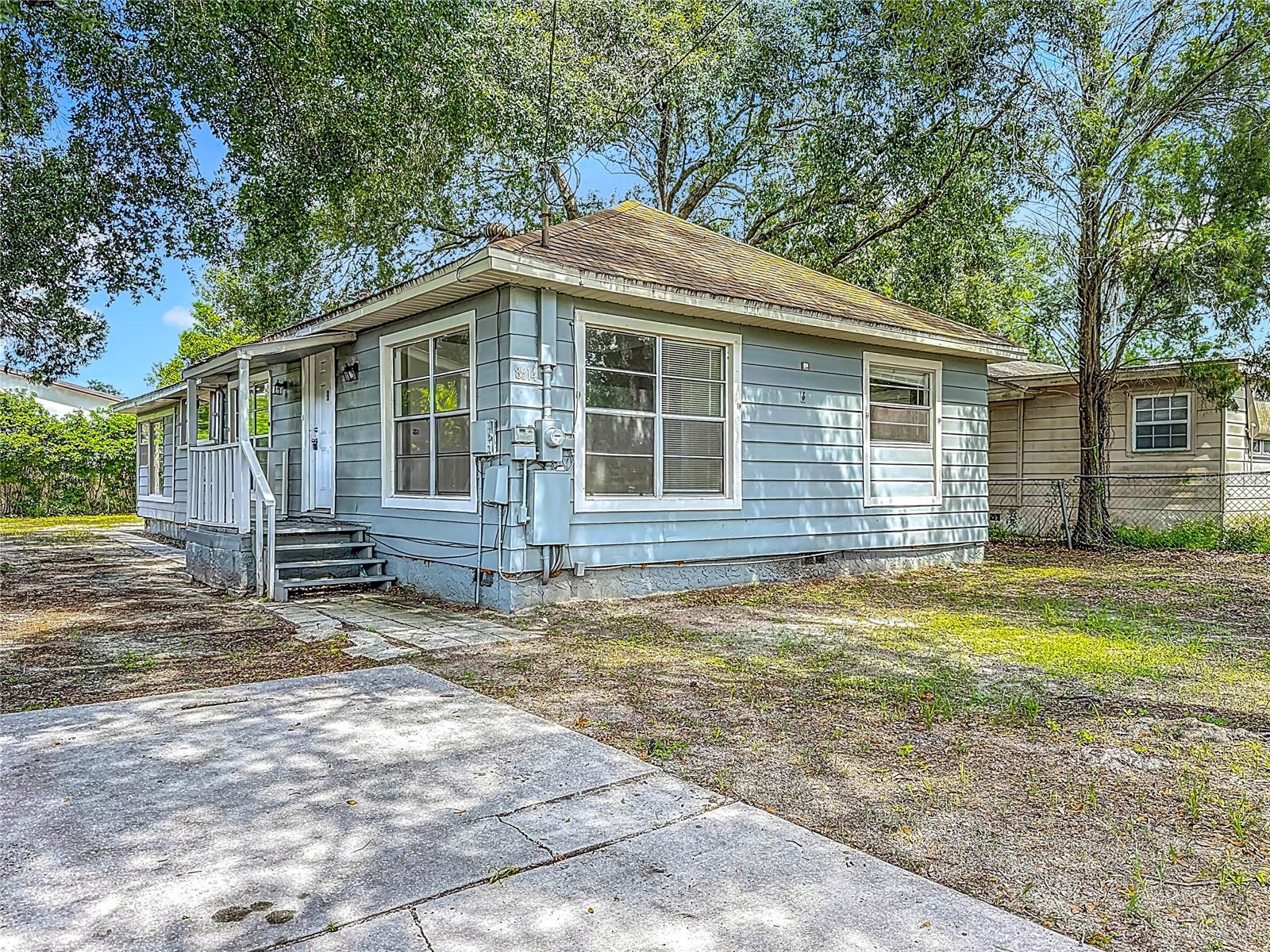 Image 10 of 51 For 8614 Orangeview Avenue