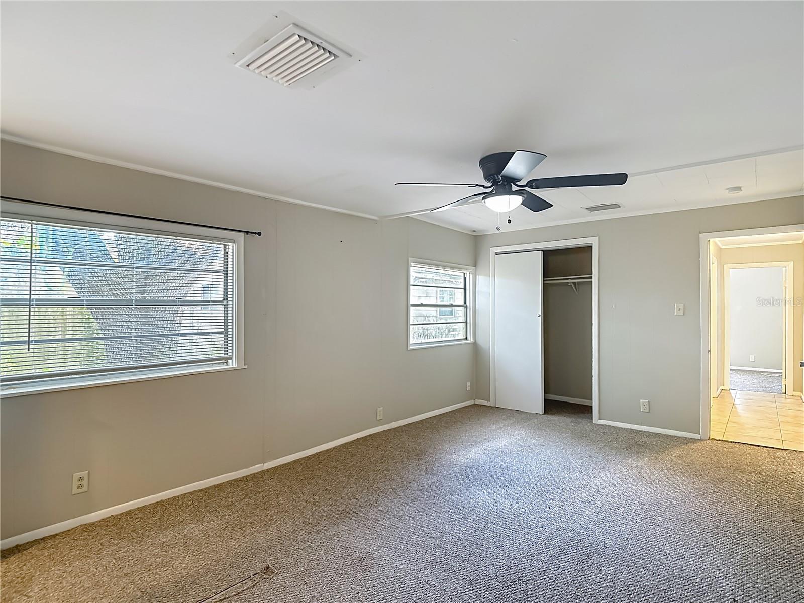 Image 33 of 51 For 8614 Orangeview Avenue