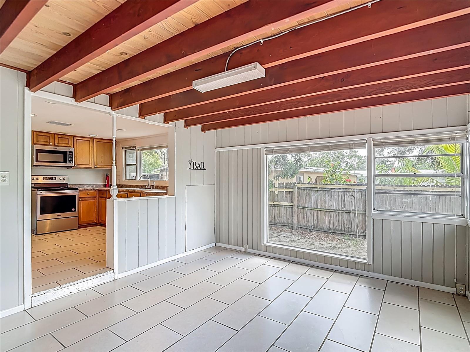 Image 40 of 51 For 8614 Orangeview Avenue
