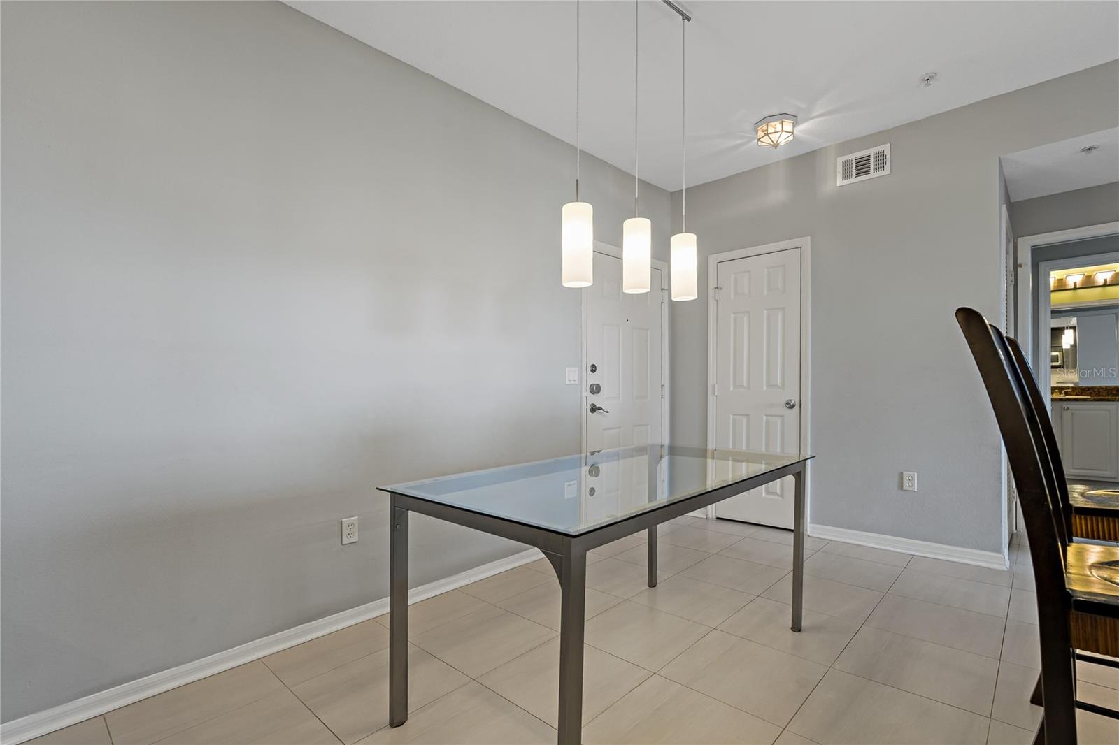 Image 11 of 63 For 501 Knights Run Avenue 1317