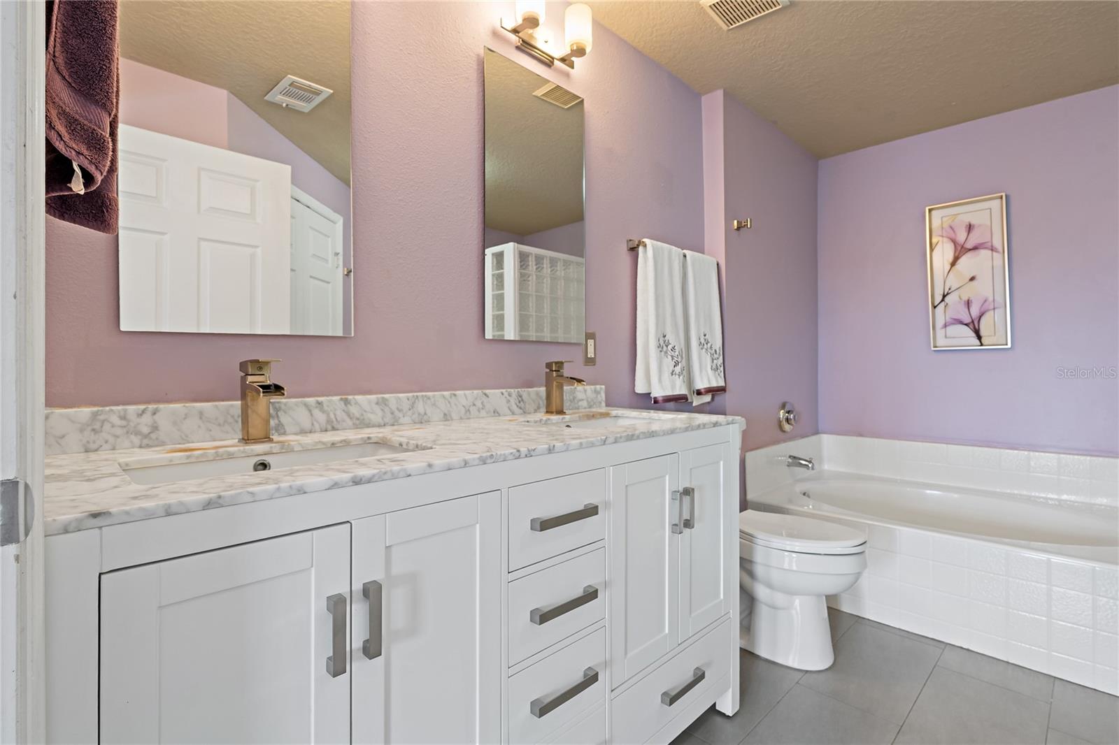Image 26 of 63 For 501 Knights Run Avenue 1317