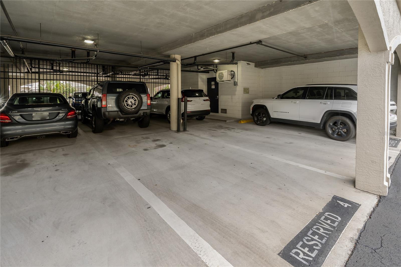 Image 3 of 63 For 501 Knights Run Avenue 1317