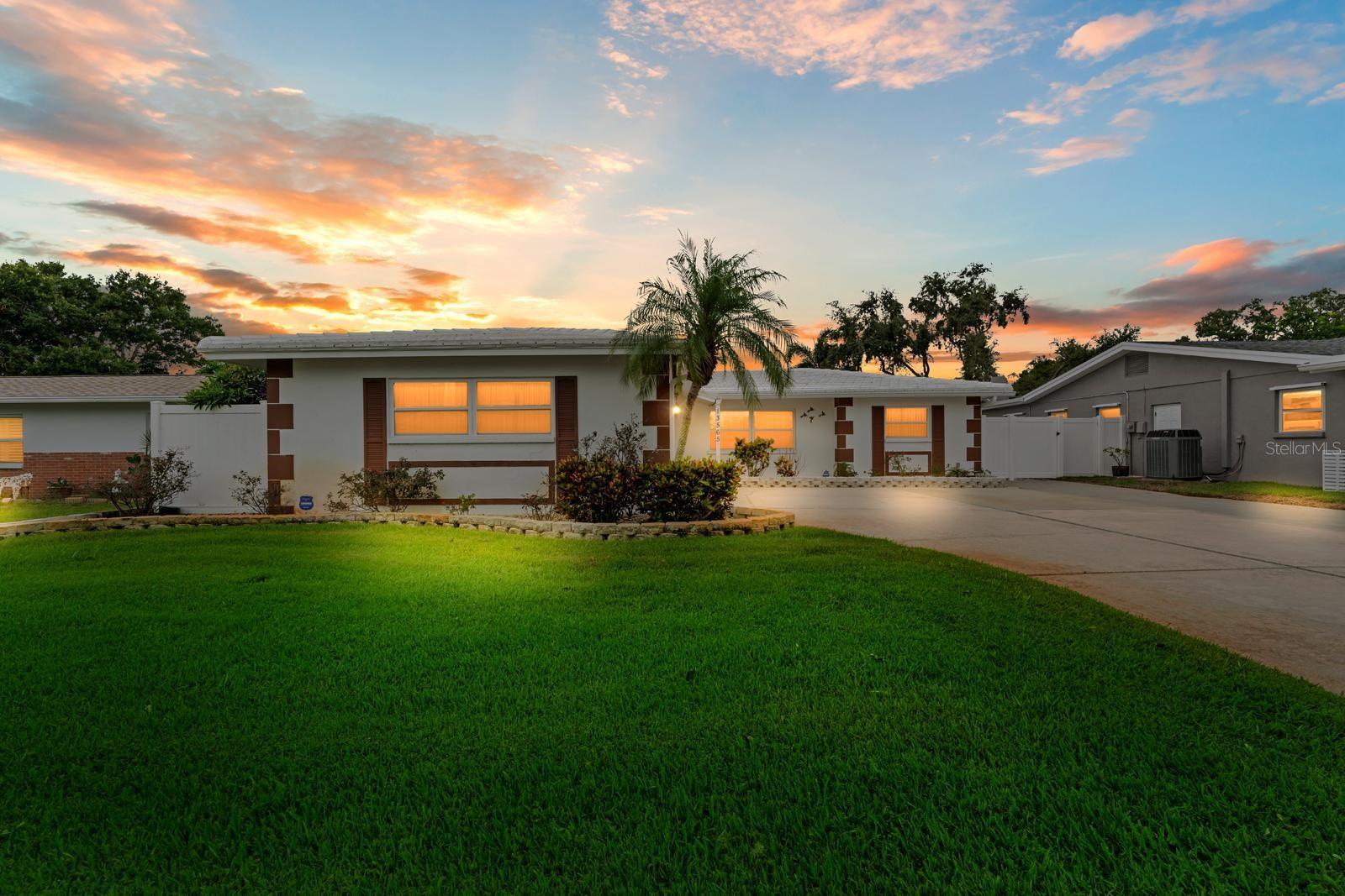 Details for 13565 86th Avenue, SEMINOLE, FL 33776