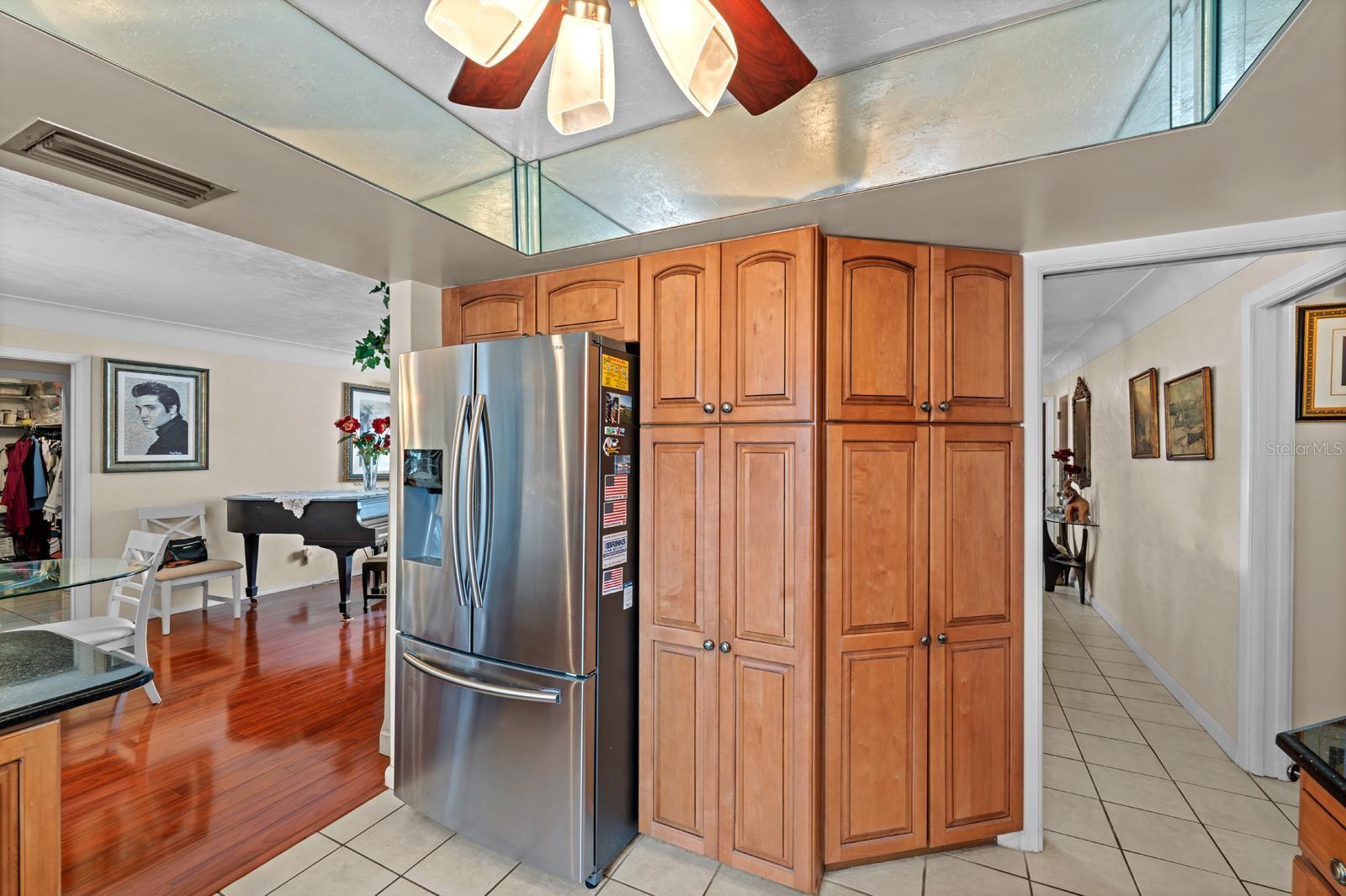 Image 19 of 35 For 13565 86th Avenue