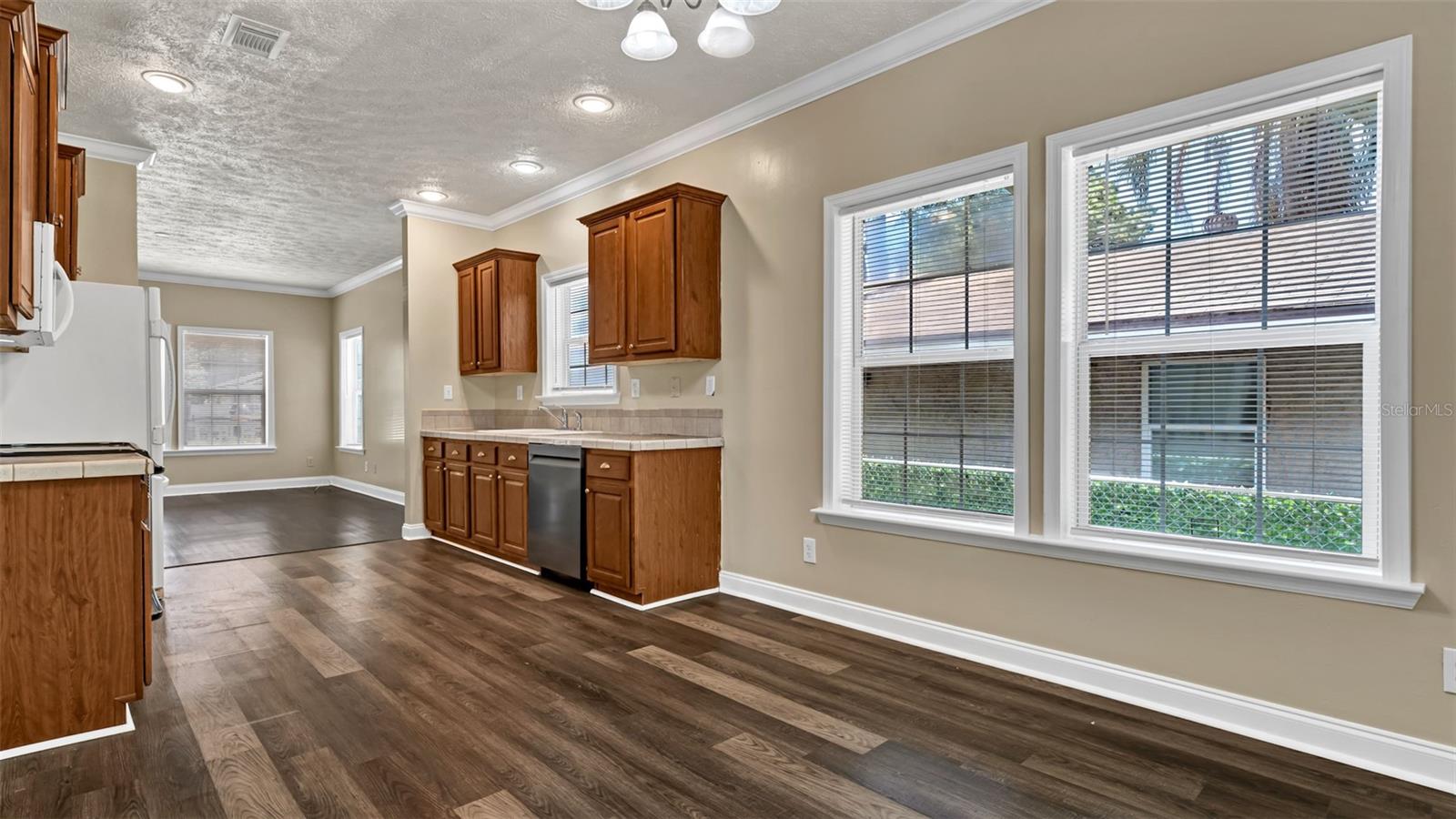 Image 15 of 32 For 9301 20th Street