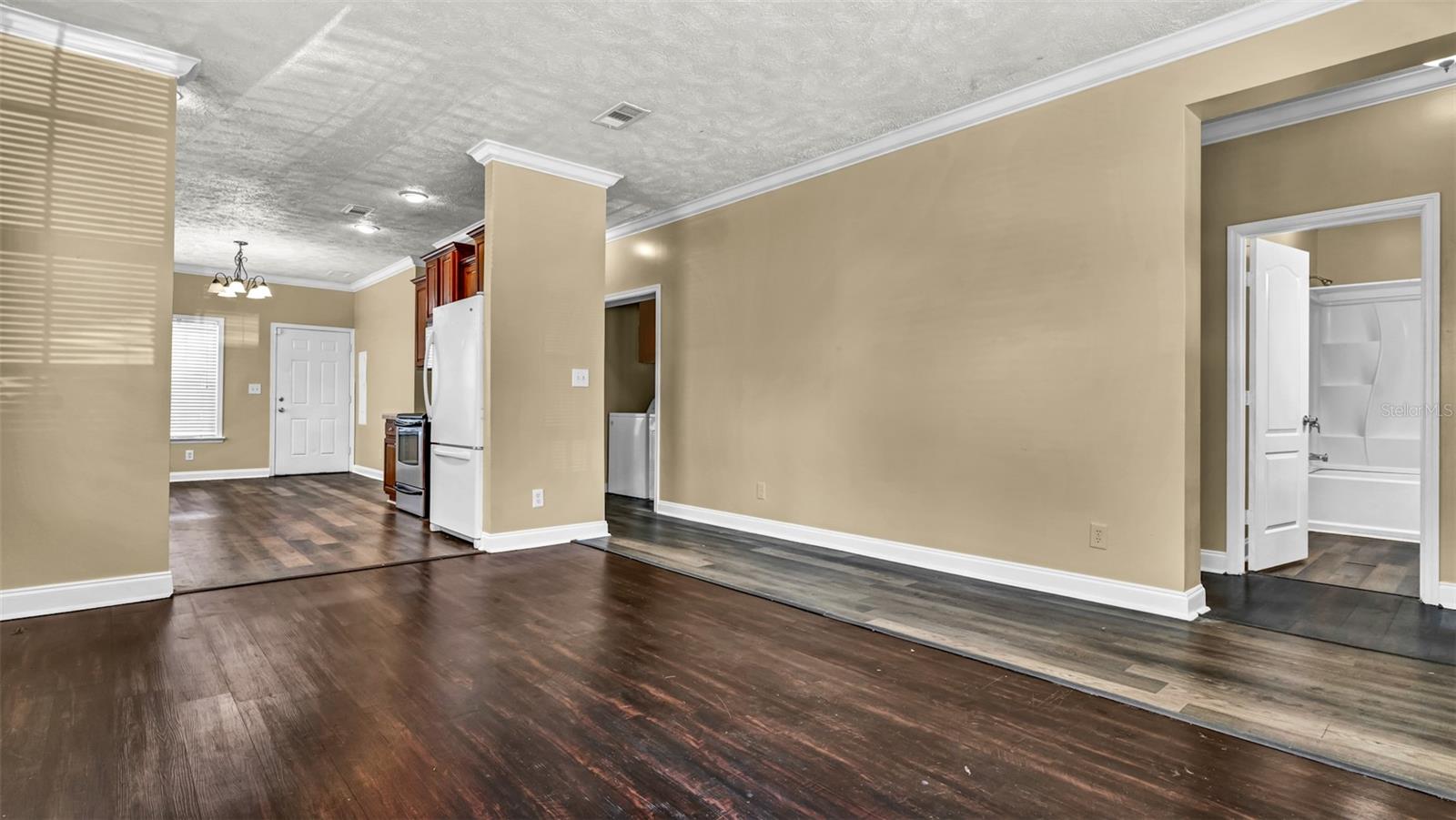 Image 7 of 32 For 9301 20th Street